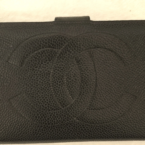 Chanel Black Vintage Caviar Leather Wallet  Full Inclusion - Picture 2 of 12